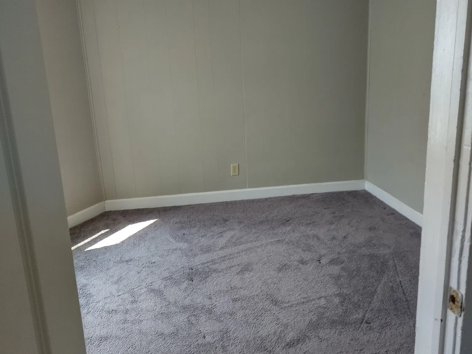 118 N Riverview Dr — Photo 4
