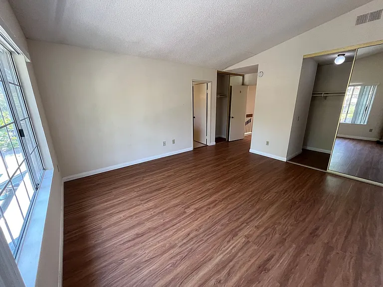 3108 Old Bridgeport Way — Photo 27