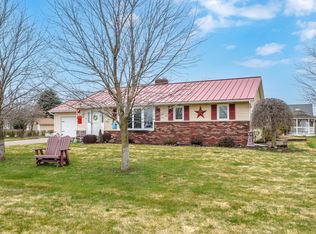 258 S Nottawa St, Mendon, MI 49072