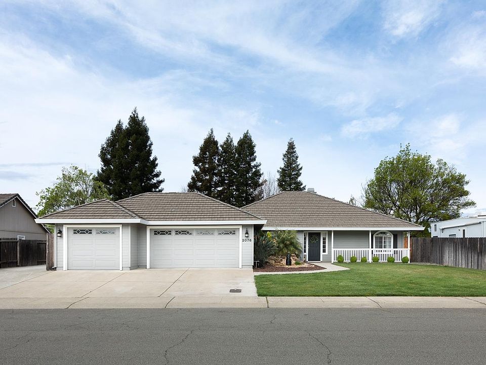 1st image of 2076 Pepperwood Dr