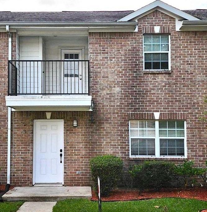 1st image of 11899 Algonquin Dr Unit 5
