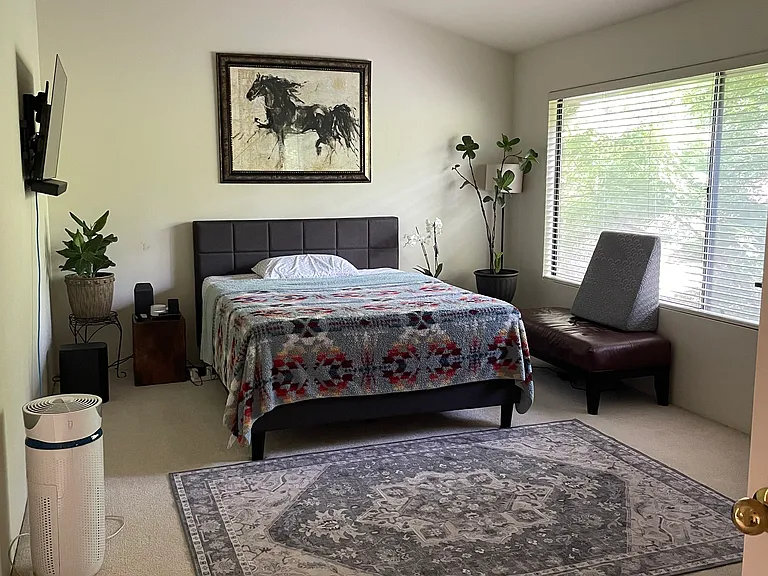 1915 Discovery Village Ln — Photo 32