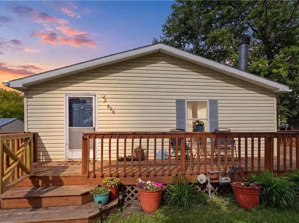 806 West St, Stewartsville, MO 64490