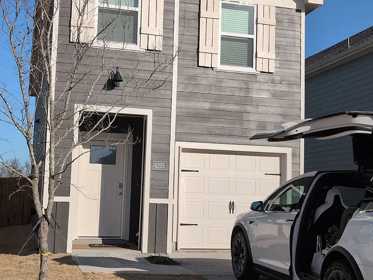 6205 Holly Spring Rd — Photo 1