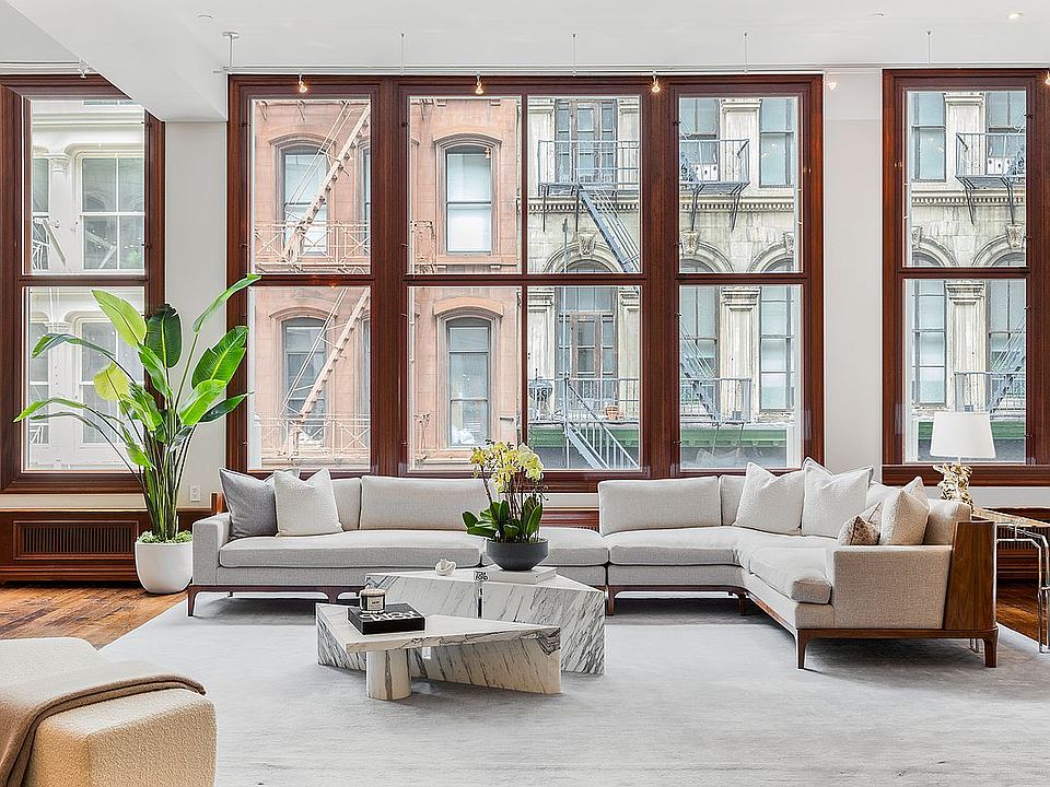 1st image of 43 Walker St #2