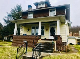 60 Center Ave, Wheeling, WV 26003