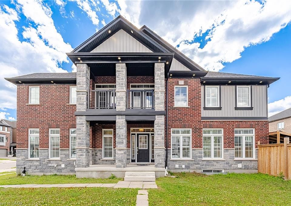 1st image of 127 Monarch Woods Dr