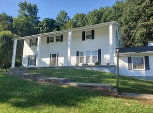 166 Sherborne Rd, Lucasville, OH 45648