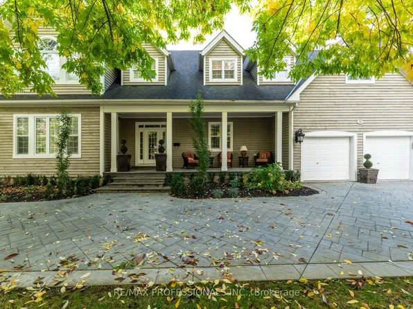 354 Country Club Cres, Mississauga, ON L5J 2P8