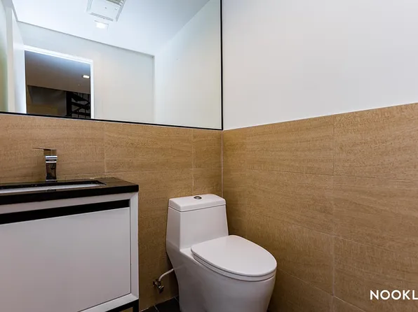 1784 Broadway image 12 of 23