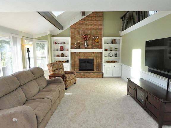 2nd image of 5729 McNeven Ct