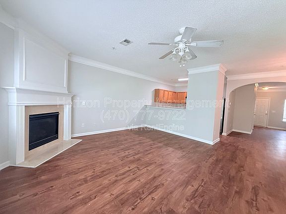 5th image of 296 Azalea Cir