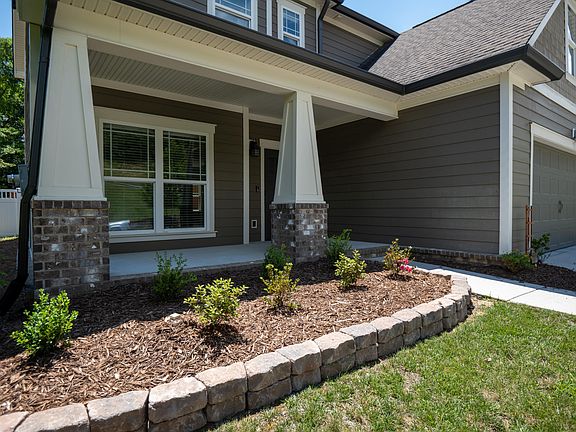 2nd image of 1308 Bridgeview Dr