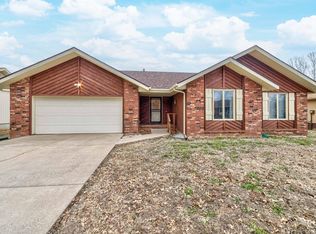 109 Raintree St, Nixa, MO 65714