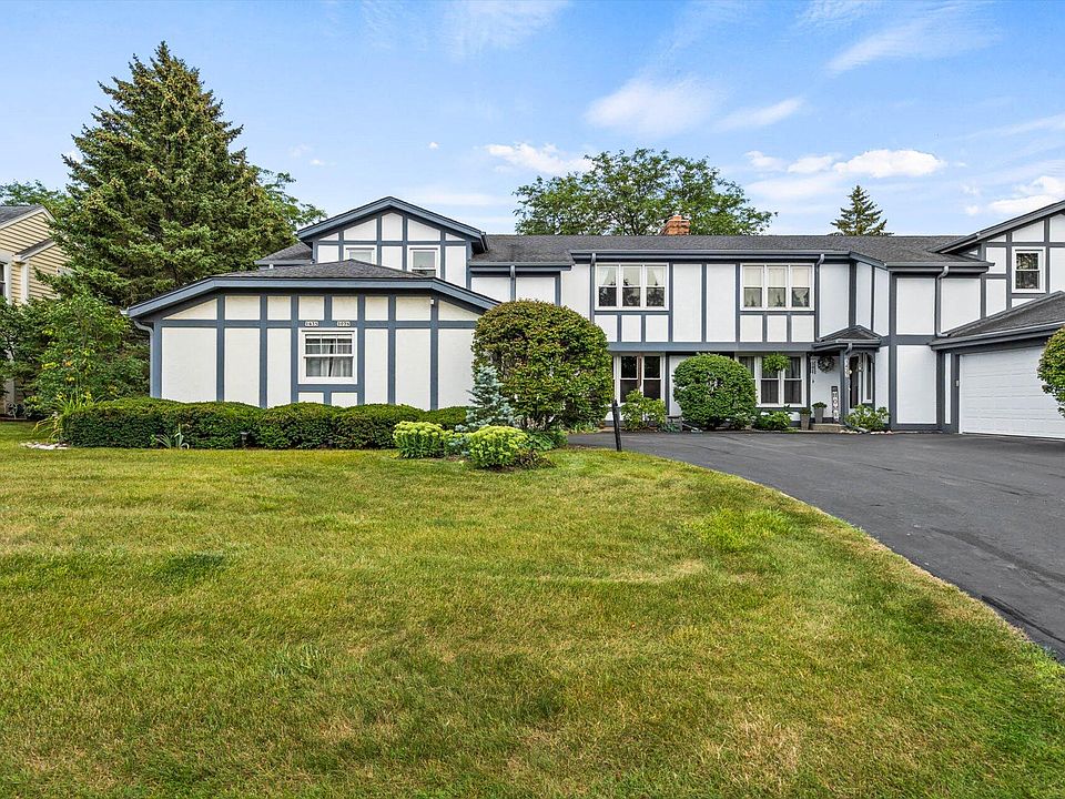 1st image of 1435 W De La Warr Cir