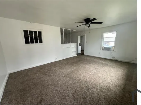 1915 Avenue B #1915, Dickinson, TX 77539