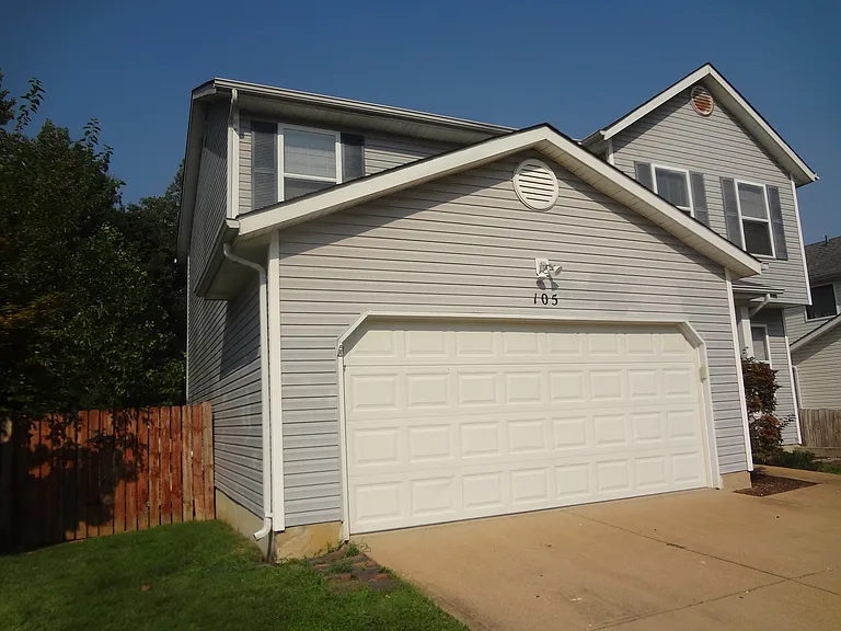 105 Fenton Park Ct — Photo 27