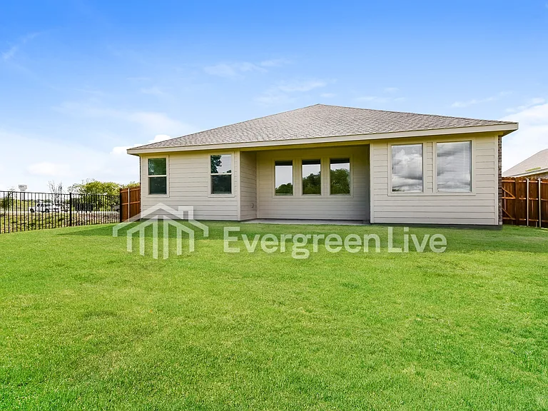 210 Jenkinson Dr — Photo 15