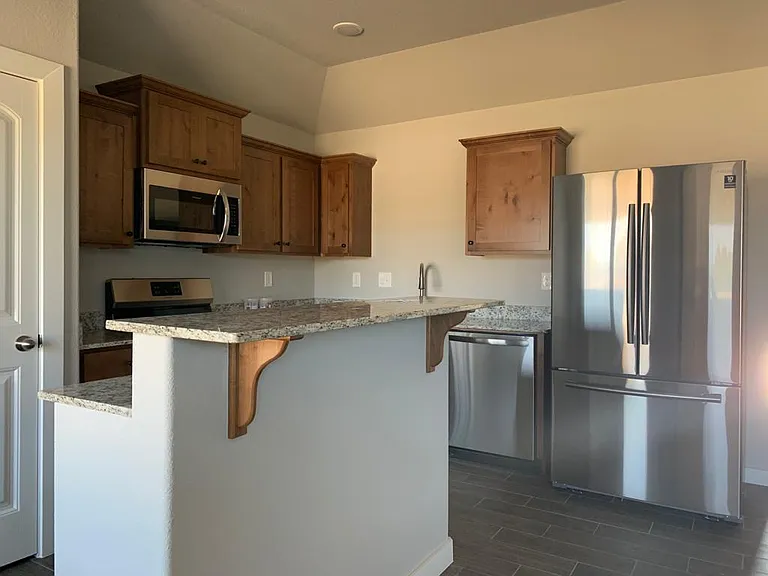 422 Red Robin St — Photo 21