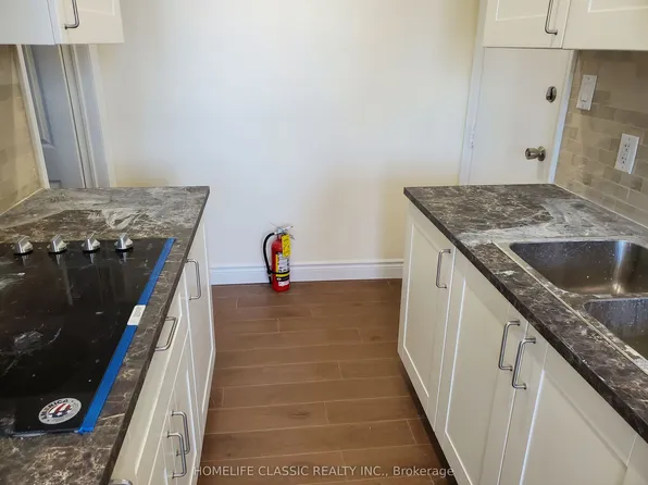 5 Main St S, Uxbridge, ON