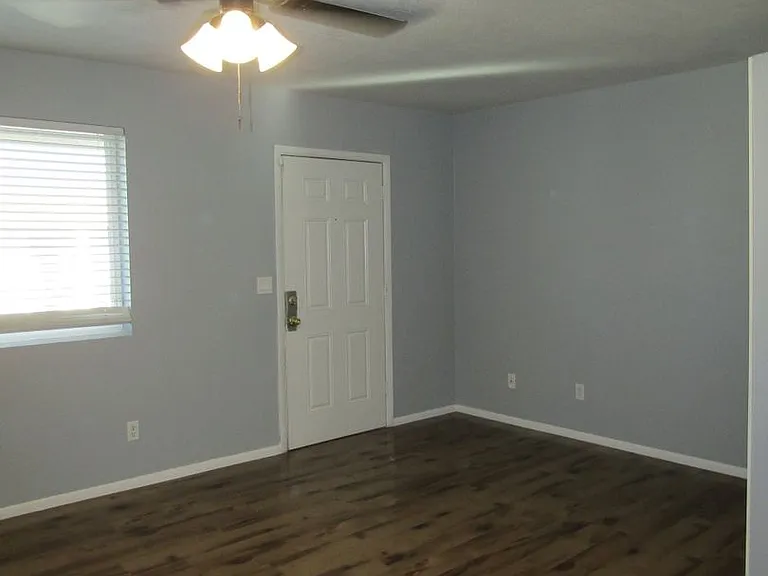 21622 N 23rd Ave #B304 — Photo 8