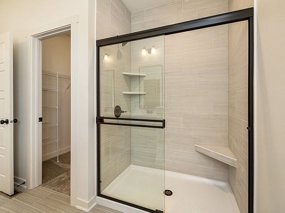 4th image of 309 11th St NW