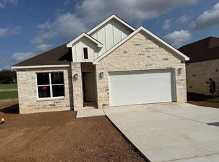 134 Pinehurst St, Marble Falls, TX 78654