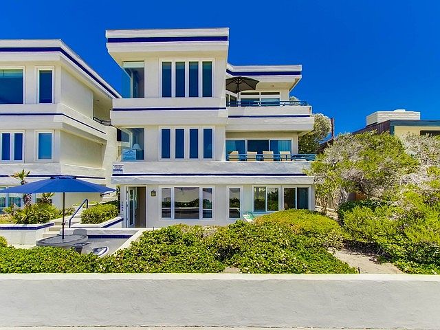 1st image of 2685 Ocean Front Walk