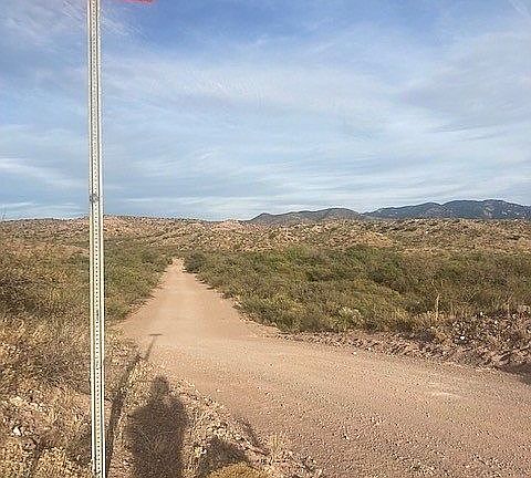 Sheep Wash Road and Honey Be