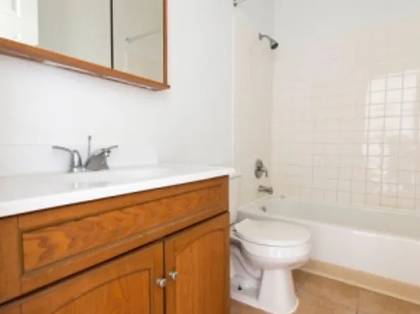 21746 Jeffrey Avenue Sauk Village, IL 60411