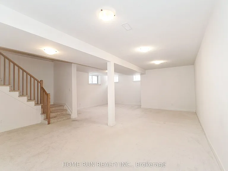 1051 Hydrangea Ave — Photo 38