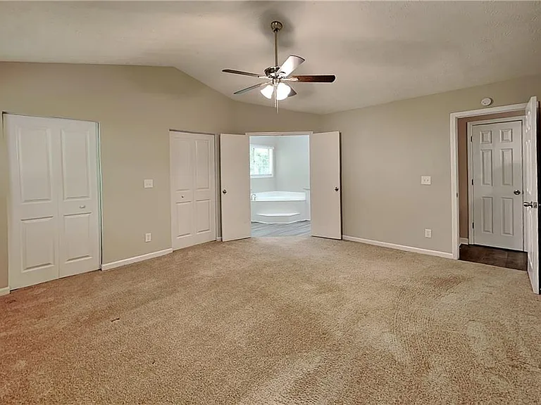 603 Brolley Ct — Photo 6