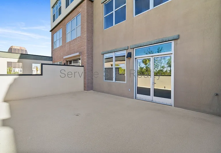 1326 N Central Ave #211 — Photo 17
