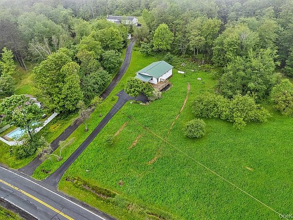 3rd image of 1013 Cooley Road
