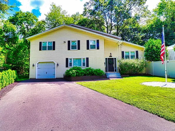172 Arcadia Avenue, Plainville, CT 06062