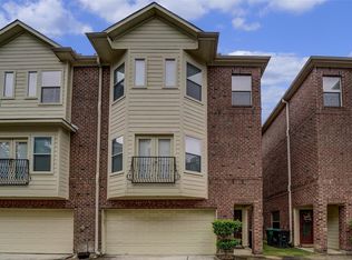 911 W 21st St Unit B, Houston, TX 77008