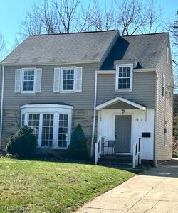 3610 Meadowbrook Blvd, University Heights, OH, 44118