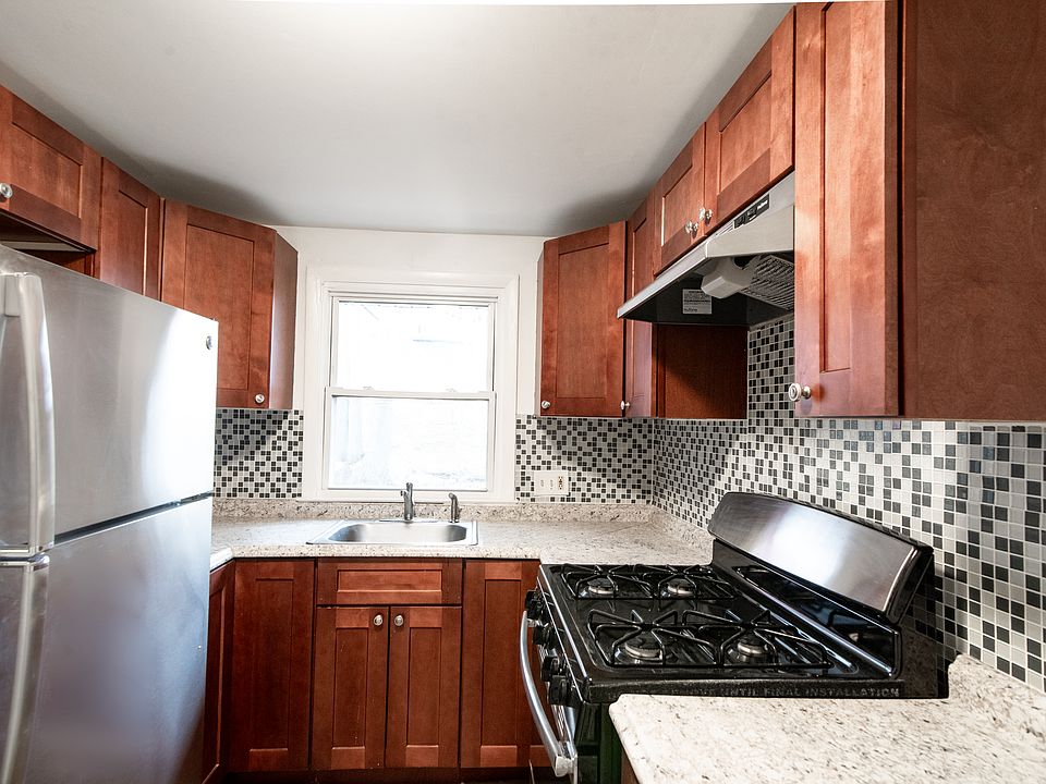 2nd floor kitchen