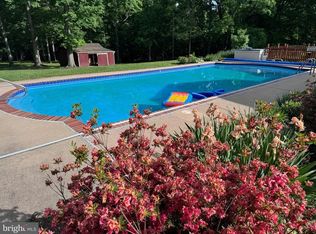 6375 Union Mill Rd, Clifton, VA 20124