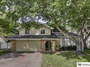 12945 Ohio Cir, Omaha, NE 68164