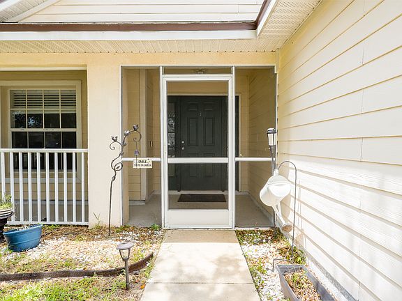 3rd image of 2674 Willow Glen Cir