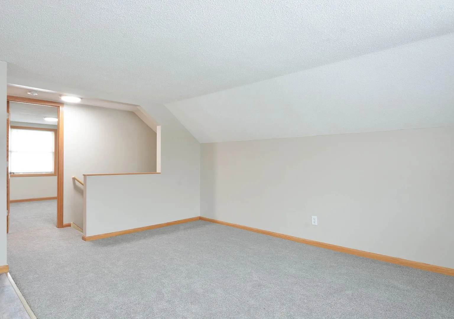 2153 Green - BRRE — Photo 2