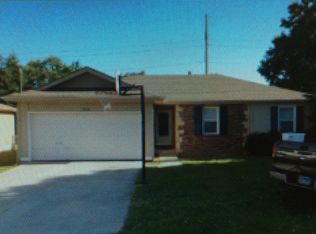 3939 W Young St, Springfield, MO 65803