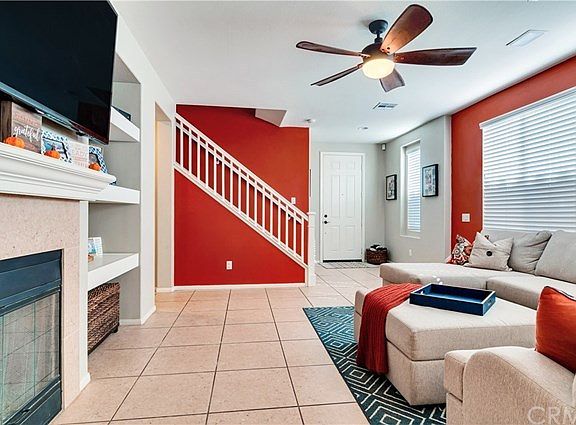 5th image of 32585 Wildflower Dr