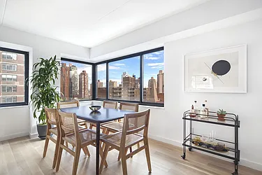 Rented by Pinnacle City Living