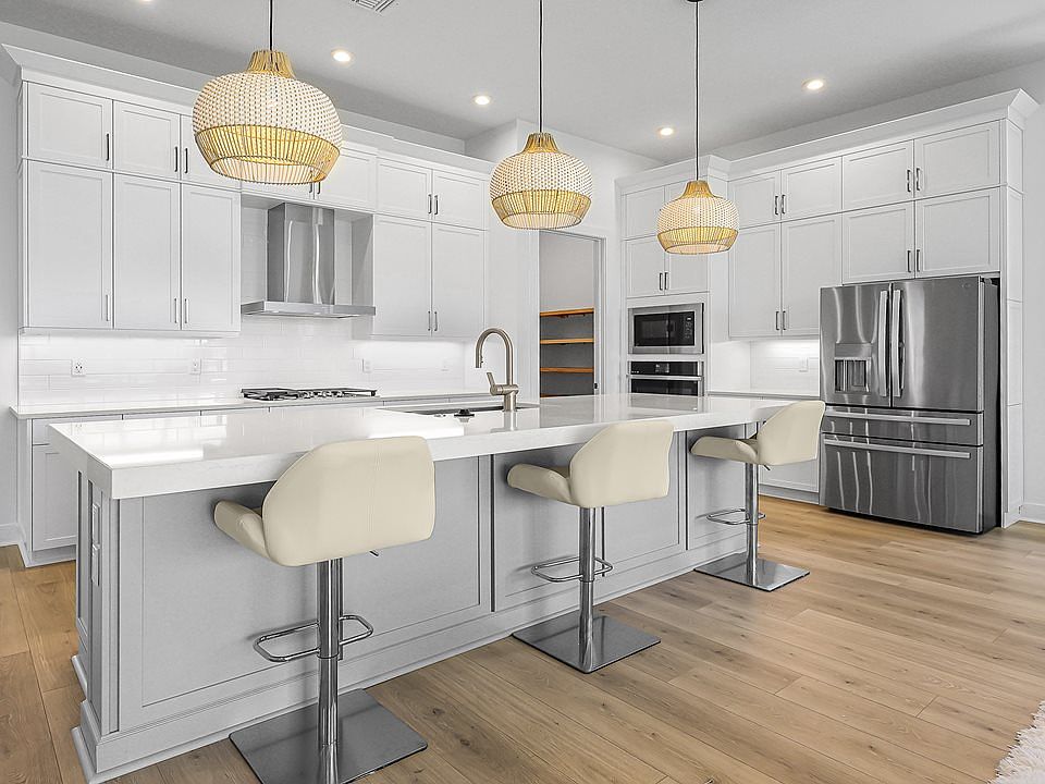 Lila Model Kitchen