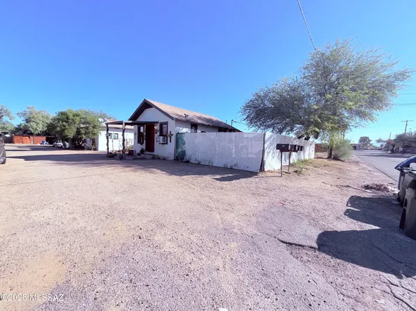 525 E Navajo Rd, Tucson, AZ 85705