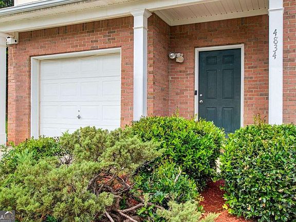 3rd image of 4834 W Park Cir