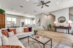 3rd image of 101 Decker Dr #1002