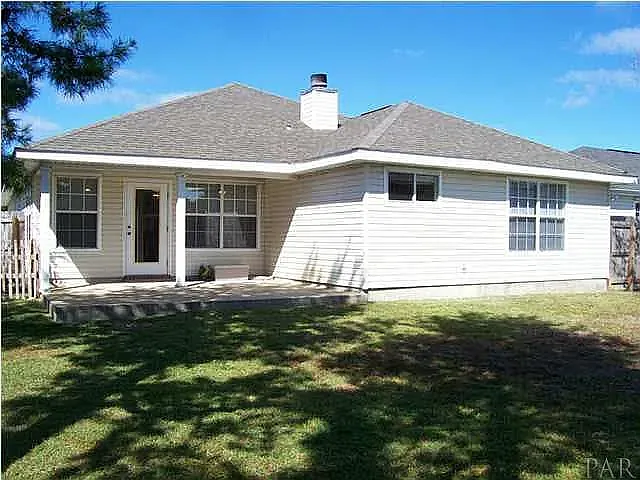 3 bed, 1645 sqft, $1,950 — Photo 3